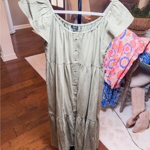 Wishlist Sage Green Button-Front Midi Dress